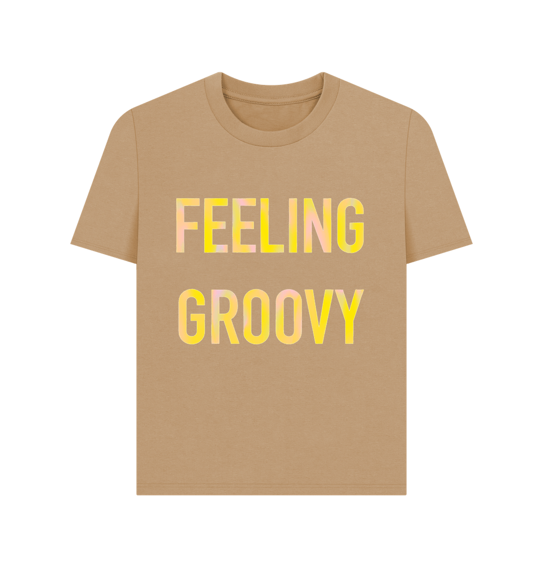 Sand FEELIN GROOVY women's T